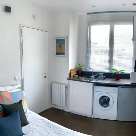 Private 15m2 A Porte Maillot Apartamento *